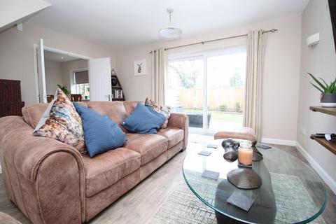 25 Walker Gardens, Hedge End, Southampton, SO30 2RH