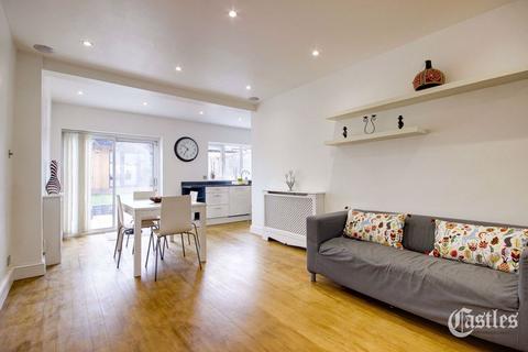 16 Steeplestone Close, London, N18 1JH