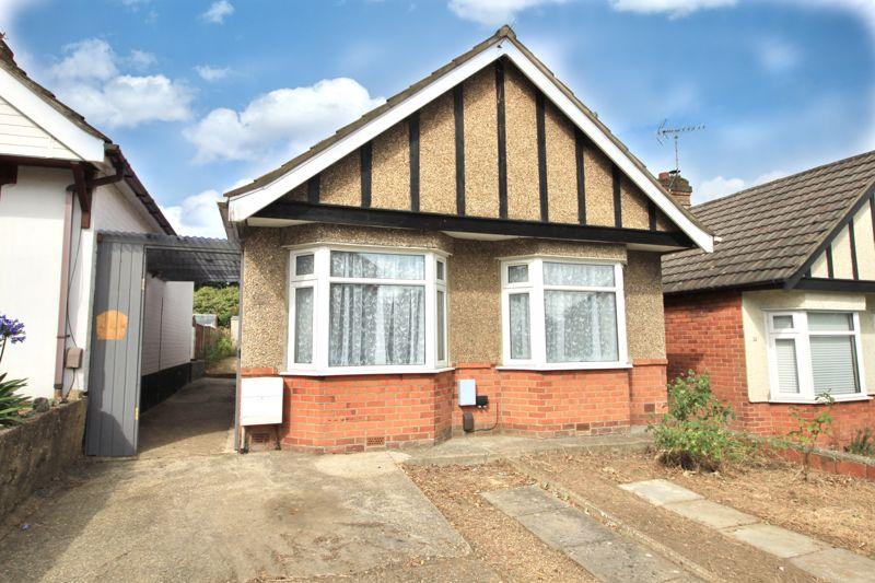 Woodmill Lane, Southampton SO18 2 bed bungalow £270,000