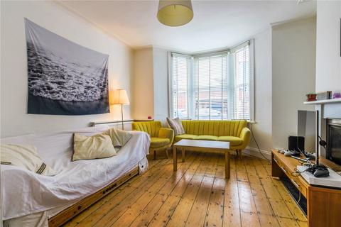 24 Ashton Gate Road, Bristol, BS3 1SZ