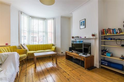 24 Ashton Gate Road, Bristol, BS3 1SZ