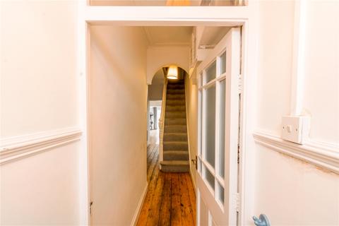 24 Ashton Gate Road, Bristol, BS3 1SZ