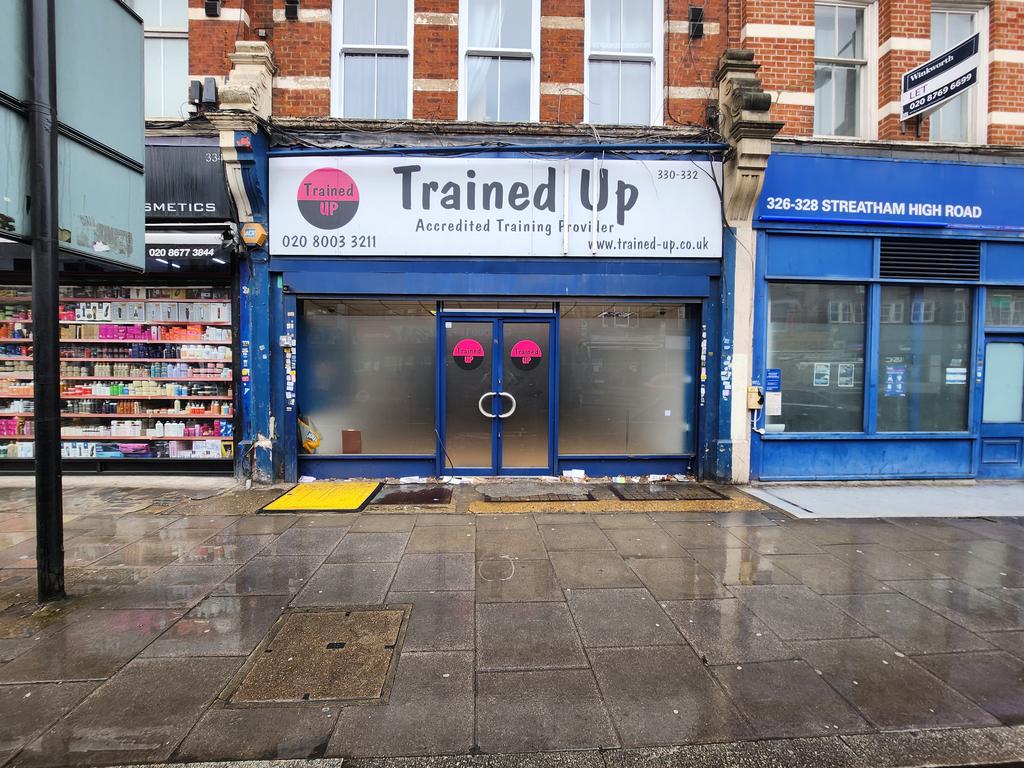 Streatham High Road, London SW16 Shop £2,333 pcm (£538 pw)