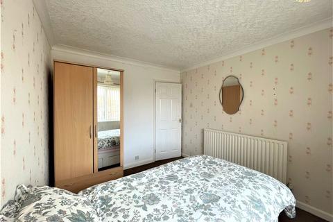 3 bedroom bungalow for sale, Highgate Drive, Dronfield, Derbyshire, S18