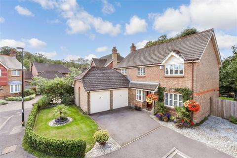 4 bedroom detached house for sale, Postmill Close, Croydon, Surrey