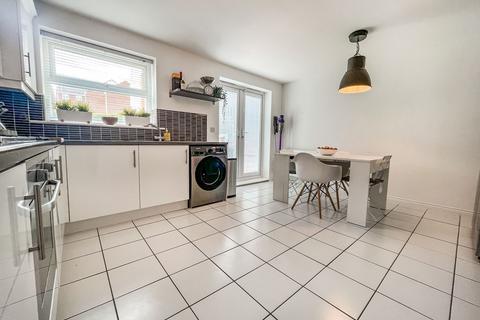12 Douglas Way, Murton, Seaham, SR7 9HX