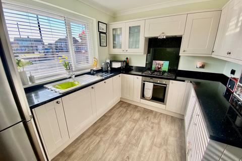 17 Clifton Close, Choppington, NE62 5AZ