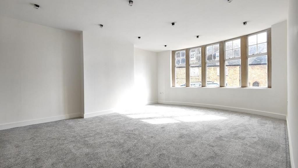 Oborne House, Oborne Road, Sherborne, Dorset, DT9 2 bed flat for sale