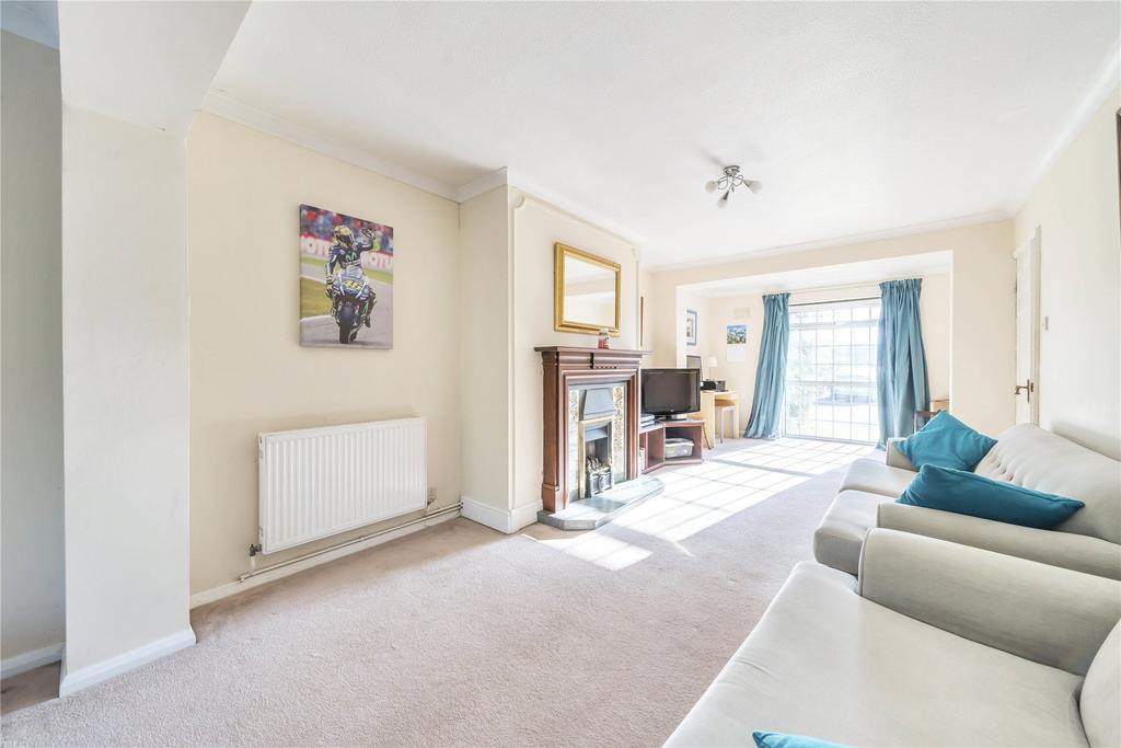 Sitting/Family Room