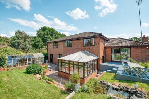 20 Batsford Close, Redditch, B98 7TF