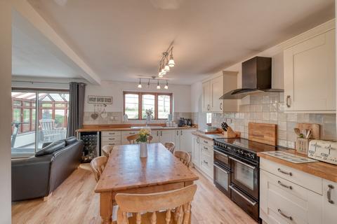20 Batsford Close, Redditch, B98 7TF