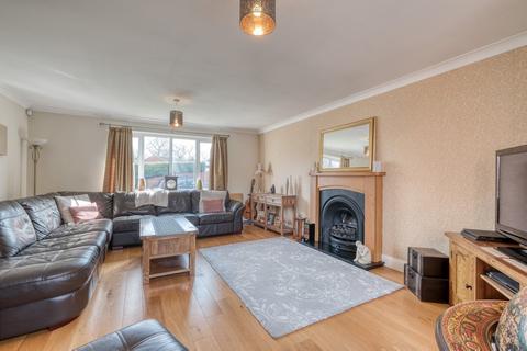 20 Batsford Close, Redditch, B98 7TF