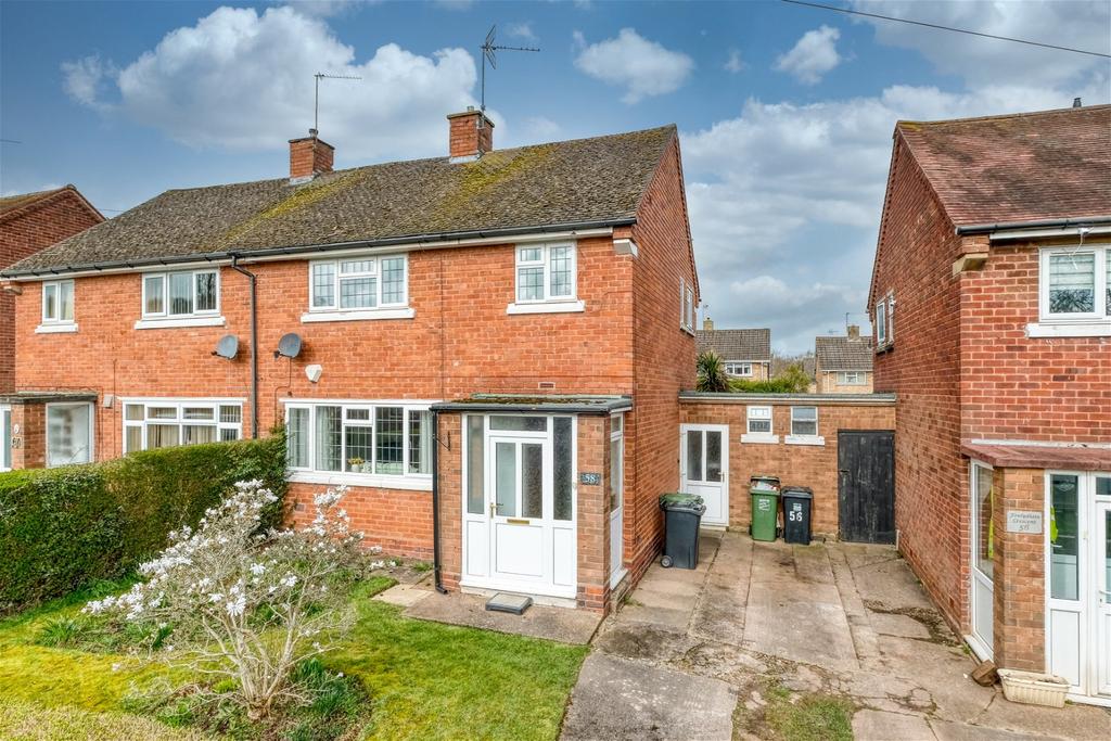 Foxlydiate Crescent, Batchley, Redditch B97 6NH 3 bed semi-detached ...