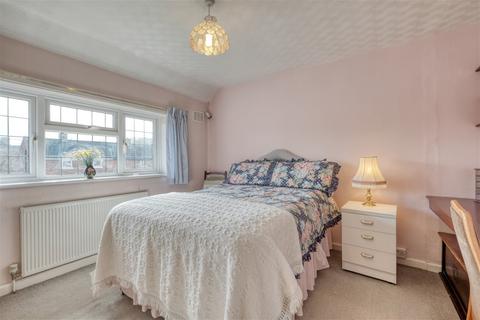 58 Foxlydiate Crescent, Redditch, B97 6NH