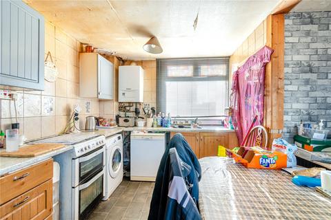 138 Dulverton Close, Bransholme, Hull, HU7 4EL