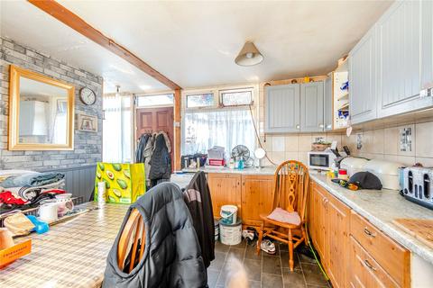 138 Dulverton Close, Bransholme, Hull, HU7 4EL