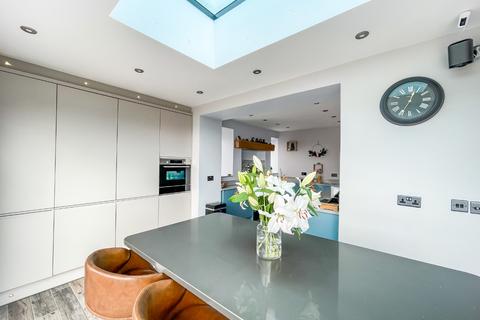 4 bedroom detached house for sale, Goppa Road, Pontarddulais, Swansea, West Glamorgan, SA4 8JN