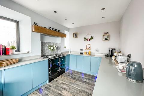 4 bedroom detached house for sale, Goppa Road, Pontarddulais, Swansea, West Glamorgan, SA4 8JN