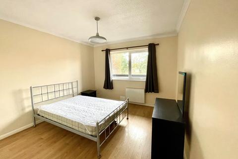 2 bedroom flat to rent, Walnut Tree House, High Street, Egham, Surrey, TW20