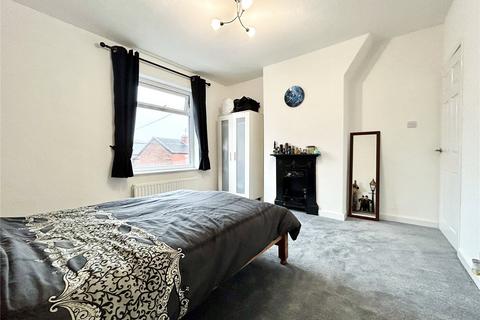 2 Abingdon Street, Ashton-under-lyne, OL6 6PN