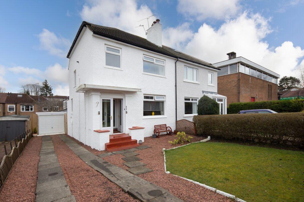 Clarkston Road, Clarkston 3 bed semidetached villa for sale £259,000