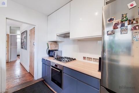 125 Bradgate Road, London, SE6 4TR