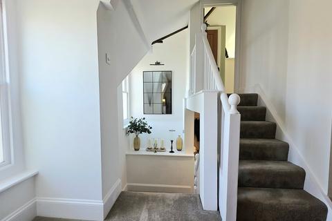 2 bedroom apartment for sale, Brackley Lodge Mews, High Street