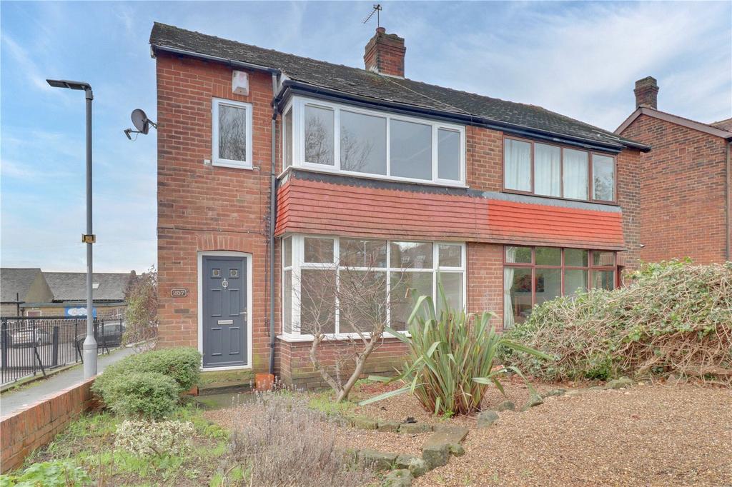 Broadway, Horsforth, Leeds, West... 3 bed semidetached house £1,200