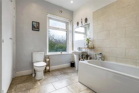 16 North Parade, Burley In Wharfedale, Ilkley, LS29 7JR