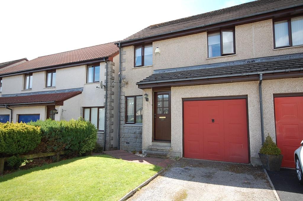 Rosewell Park, West End, Aberdeen, AB15 3 bed semidetached house £