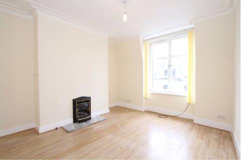 2 bedroom flat to rent, Richmond Terrace, Rosemount, Aberdeen, AB25