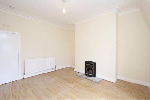 2 bedroom flat to rent, Richmond Terrace, Rosemount, Aberdeen, AB25