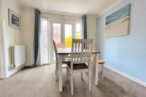 4 Gammon Close, Hedge End, Southampton, SO30 2JS