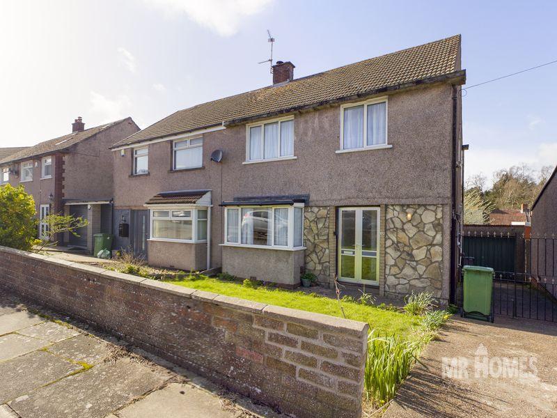 Brundall Crescent Culverhouse Cross... 3 bed semidetached house £220,000