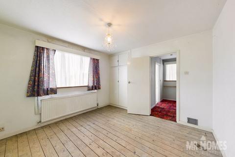 19 Brundall Crescent, Cardiff, CF5 4RU