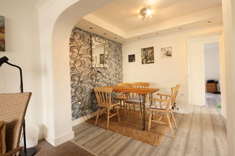 Marina Village, Runcorn 2 bed apartment £750 pcm (£173 pw)