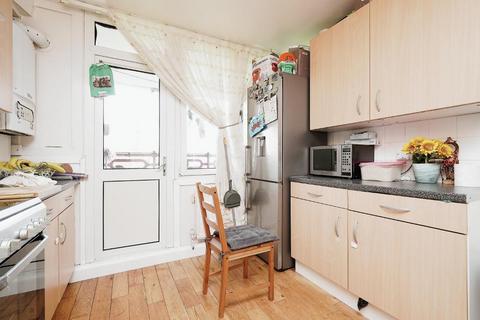 2 bedroom flat to rent - Argosy House, London, SE8 3QZ