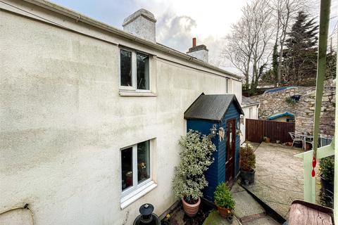 4 bedroom semi-detached house for sale, Tan Y Graig Road, Llysfaen, Colwyn Bay, Conwy, LL29