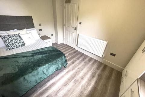 6 bedroom terraced house to rent, Ingrow Road, Liverpool