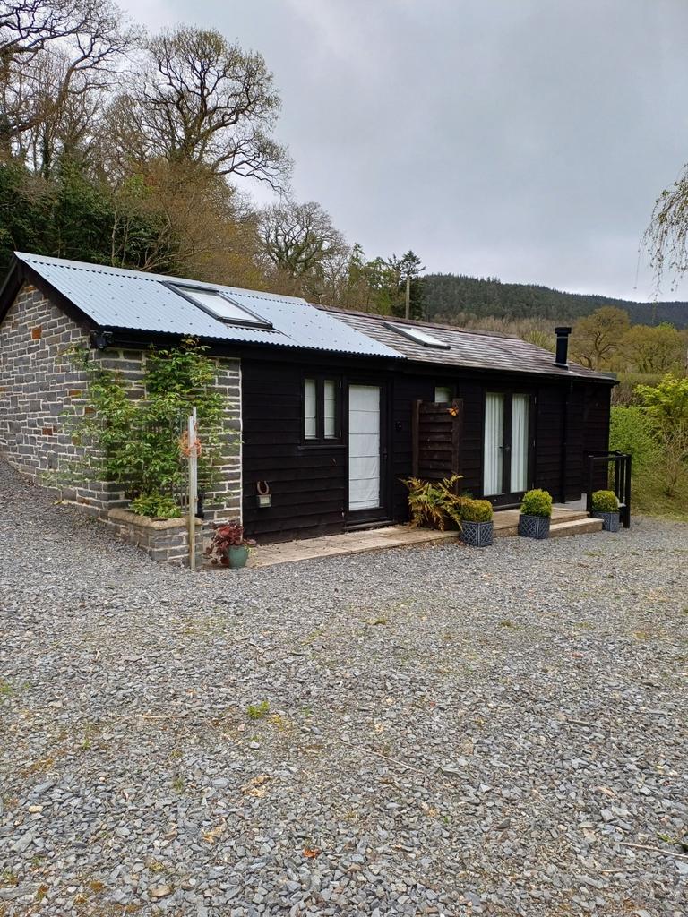 Detached lodge/chalet