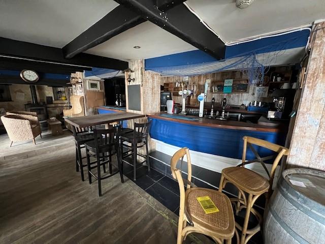 Bar and Lounge
