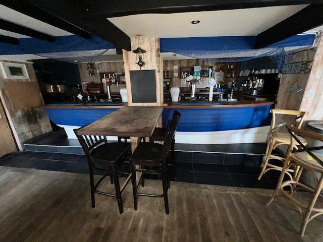 Bar and Lounge