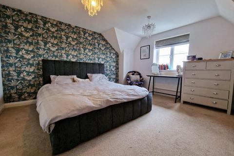 18 Blenheim Rise, Randwick, Stroud, GL6 6FA