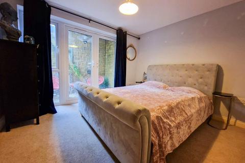 18 Blenheim Rise, Randwick, Stroud, GL6 6FA