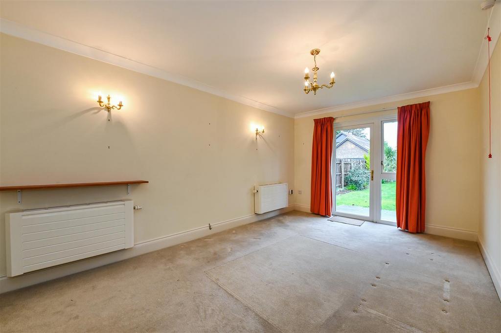 Barrack Lane, Bognor Regis 1 bed retirement property for sale £125,000