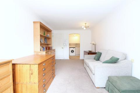 1 bedroom retirement property for sale - Davis Court, Marlborough Road, St Albans
