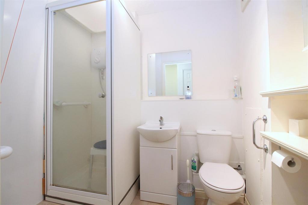 Shower Room New.JPG