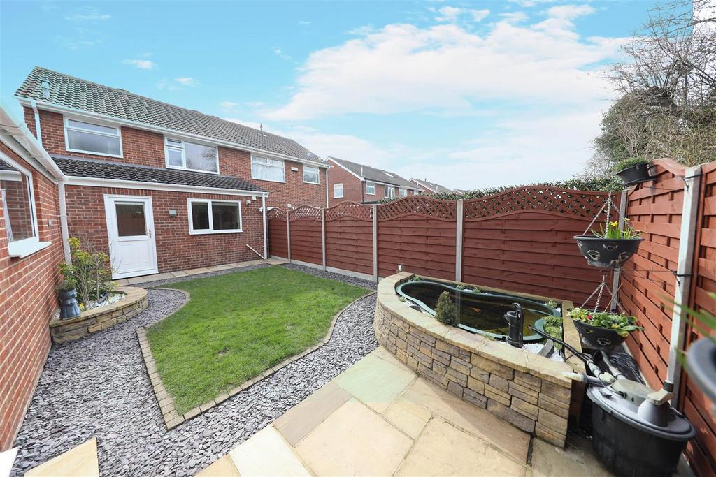 Normanton Rise, Hull 3 bed semidetached house £220,000