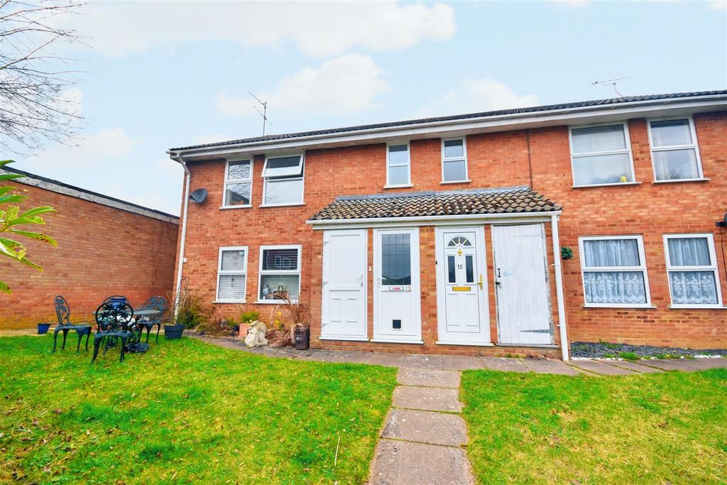 Delamere Gardens, Linslade, LU7 2XP 2 bed for sale £187,500