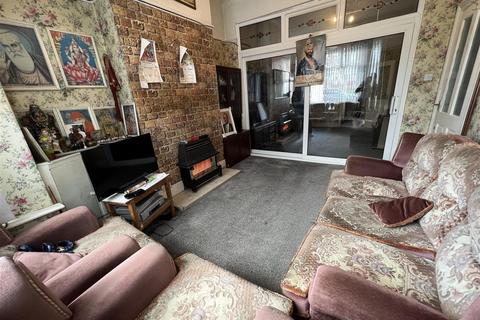 48 Farcroft Avenue, Birmingham, B21 8AG